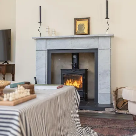 The Hill Nyaraló Baldersby