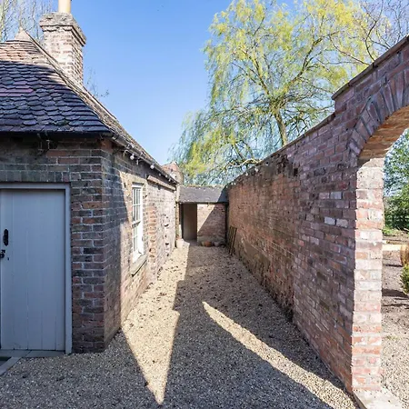 בית נופש The Hill Baldersby