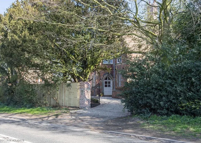 The Hill בית נופש *